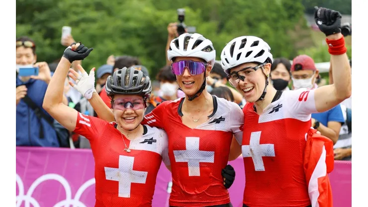 Suiza consiguió el 1-2-3 en la prueba de cross country femenino.