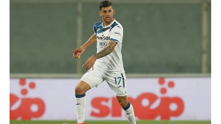 Cristian Romero en un encuentro con Atalanta.