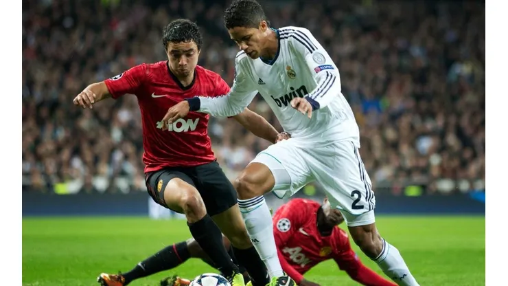 Raphael Varane en un encuentro con Manchester United.