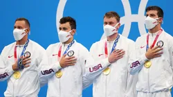 El relevo de 4×100 metros libre fue campeón olímpico para Estados Unidos.