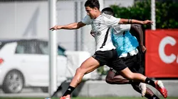 Dybala en entrenamiento con Juventus.