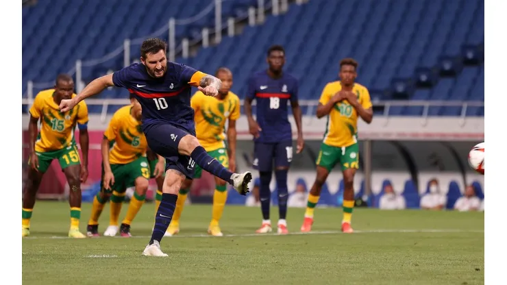 André-Pierre Gignac marcó tres goles en la victoria de Francia ante Sudáfrica en Tokio 2020.