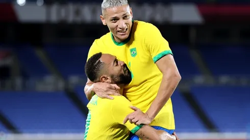 Richarlison celebrando uno de sus goles contra Alemania.