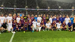 Jugadores legendarios del Real Madrid y Barcelona.