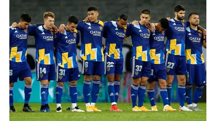 Equipo de Boca Juniors en el estadio Mineirao.