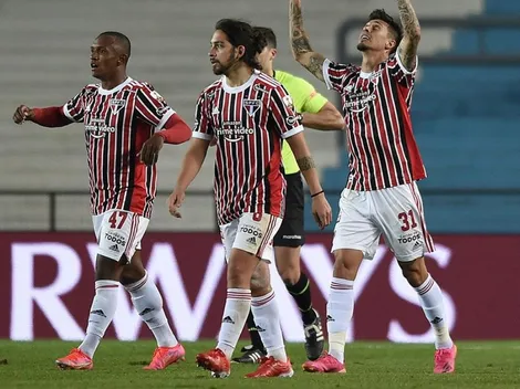 Sao Paulo aprovechó los errores defensivos de Racing y lo eliminó de Libertadores