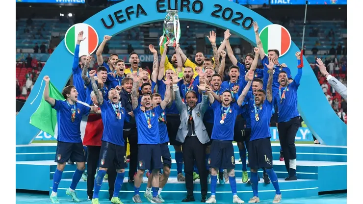 Arsenal, tras los pasos de un campeón de la Eurocopa.