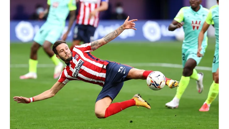 Saúl Ñíguez es pretendido por dos clubes de la Premier League.