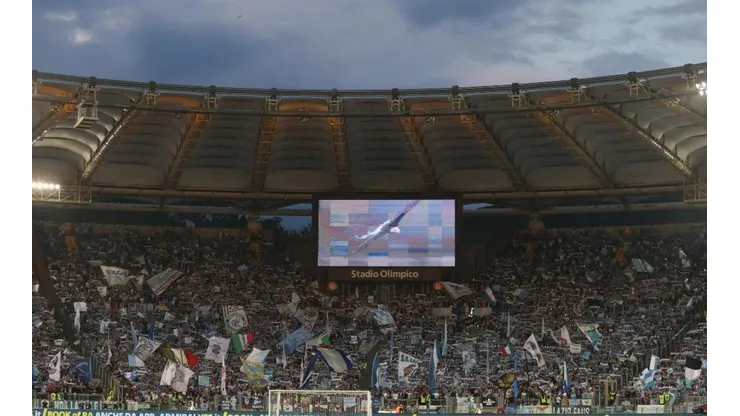 Ultras de Lazio en un encuentro de Serie A.