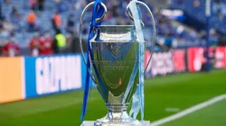 Trofeo de la UEFA Champions League.