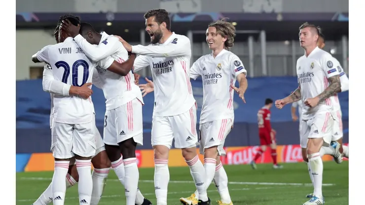 Real Madrid le ofreció a uno de sus jugadores a Manchester United.
