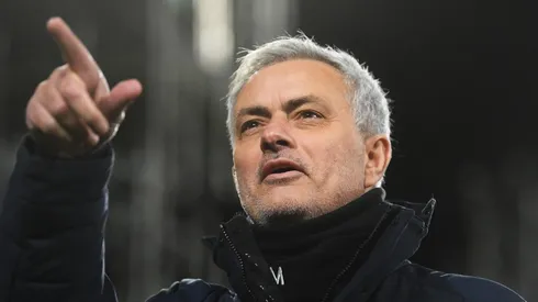 José Mourinho quiere a un lateral izquierdo uruguayo.