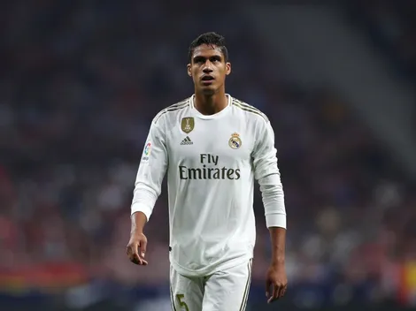 Otro equipo de la Premier League se mete en la pelea por Raphaël Varane
