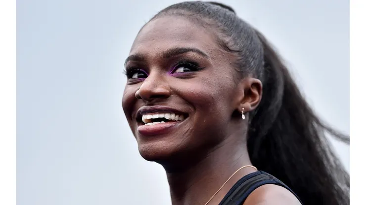 La británica Dina Asher-Smith corrió entre ciervos.