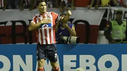 Teo Gutiérrez en festejo de gol con Junior