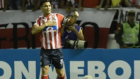 Teo Gutiérrez en festejo de gol con Junior