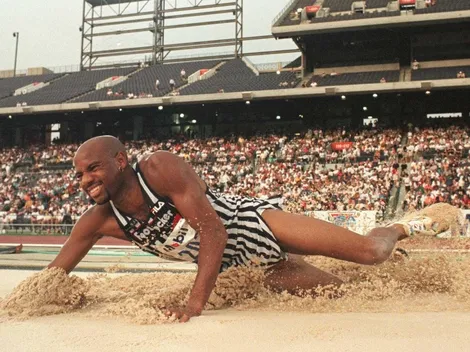 ¿Quién fue el atleta con el salto más largo en la historia del atletismo?