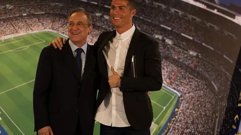 Florentino Pérez y Cristiano Ronaldo durante un acto en Real Madrid.
