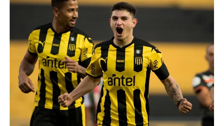 Agustín Álvarez Martínez, delantero de Peñarol, es el máximo anotador de esta Copa Sudamericana 2021 con 8 goles (Fuente: Twitter Peñarol).