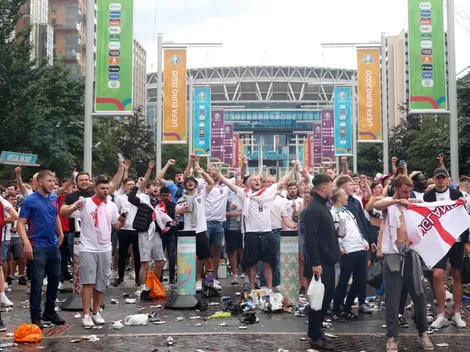 Inglaterra enfrenta cuatro cargos de UEFA por los incidentes en la Eurocopa