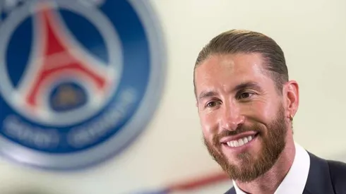 Sergio Ramos en su presentación con PSG.