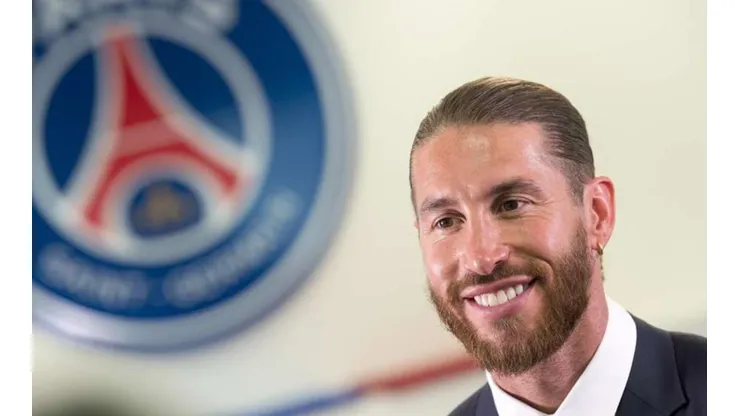 Sergio Ramos en su presentación con PSG.