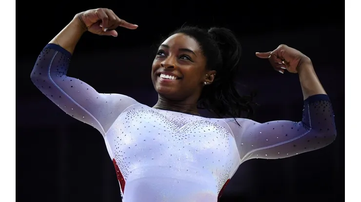 Simone Biles, única e irrepetible.