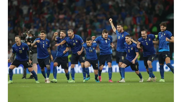 Italia derrotó a Inglaterra en los penales y se consagró campeón de la Eurocopa en Wembley.