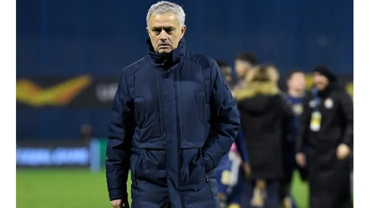 José Mourinho durante un encuentro con Tottenham.