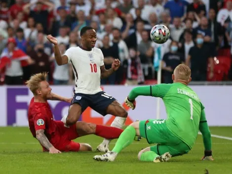 Simon Kjaer anotó en contra y le dio el empate a Inglaterra contra su Dinamarca