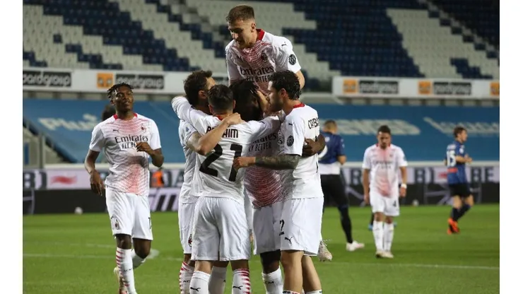 Milan celebra contra Atalanta, en la Serie A.