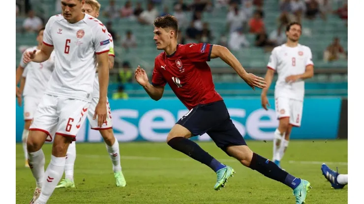 festejo de gol de Patrick Schick con República Checa.