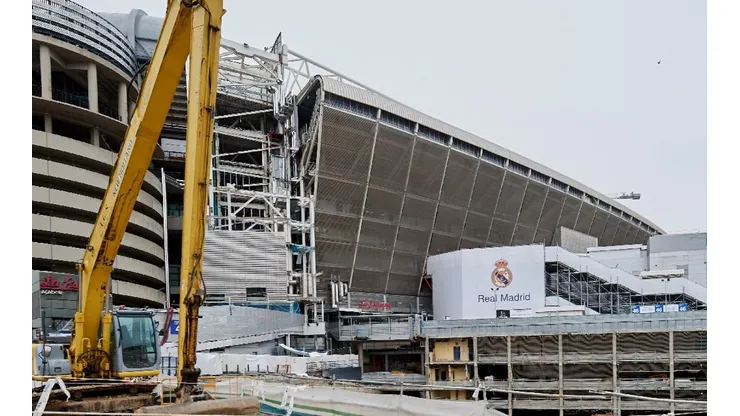 Estadio Santiago Bernabéu en remodelación.
