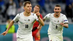 Nicolo Barella festeja el primer gol de Italia ante Bélgica por la Eurocopa