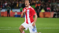 Festejo de gol de Haedo Valdez con Paraguay en el Mundial de 2010.