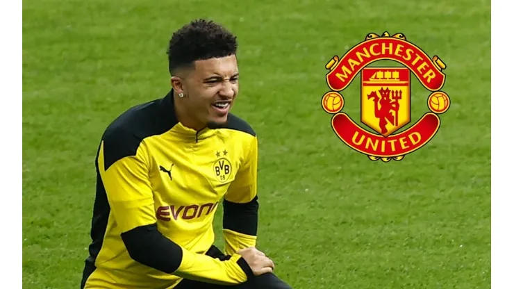 Jadon Sancho en calentamiento con el Borussia Dortmund.