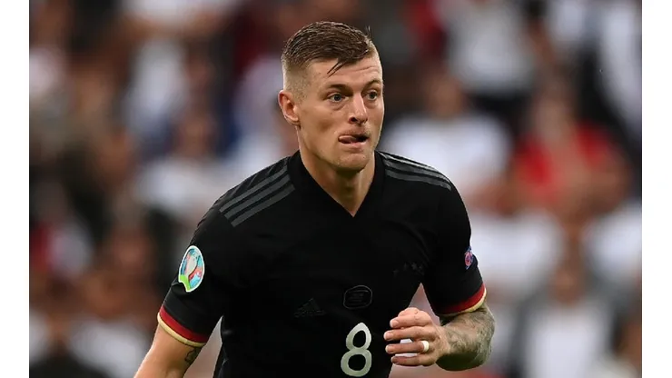 Toni Kroos en partido con la selección de Alemania.