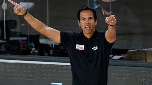 Erik Spoelstra le sumará más experiencia al cuerpo técnico (Getty Images)