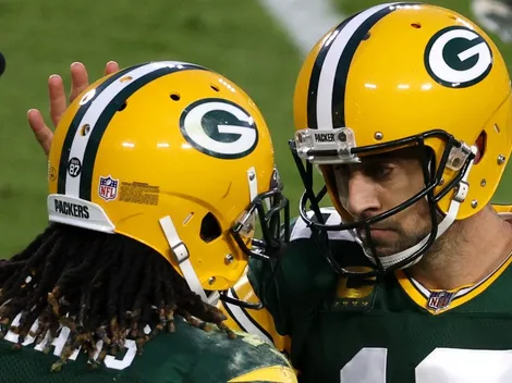 Derek Carr quiere robarle un amigo de Aaron Rodgers a los Packers para Las Vegas