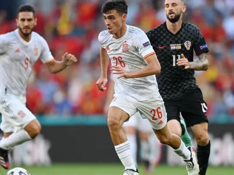 Pedri se gradúa de Iniesta