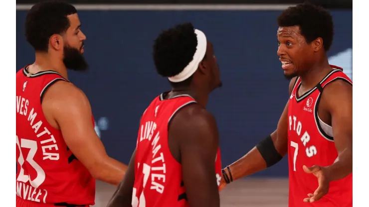 Fred VanVleet, Pascal Siakam y Kyle Lowry
