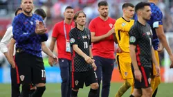 Jugadores de Croacia despidiéndose de la afición.