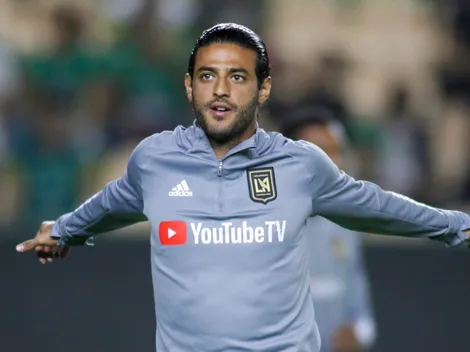 ¿Se volvió a lesionar? Explican por qué Vela no jugó todo el partido