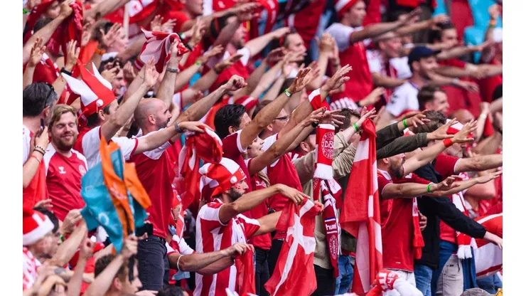 Hinchas de Dinamarca en Ámsterdam.