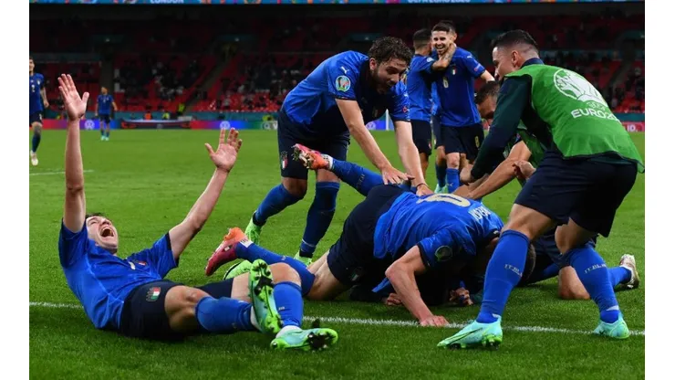 Italia se impuso en el tiempo suplementario ante Austria.