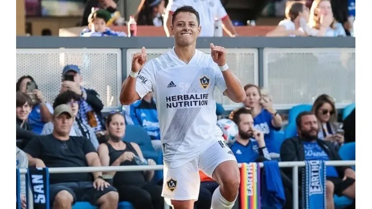 'Chicharito' Hernández marcó un doblete para llevar al LA Galaxy a la victoria