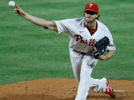 Aaron Nola igualó récord de ponches con más de 50 años en las Grandes Ligas