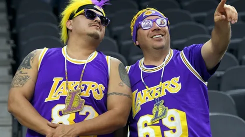 Aficionados mexicanos de los Lakers