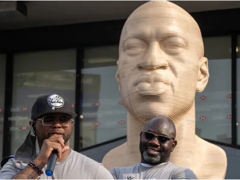 Destrozan de manera racista estatua en honor a George Floyd en Brooklyn