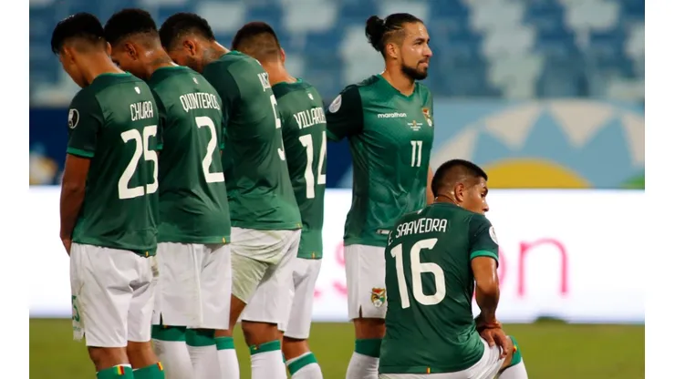 Selección de Bolivia en partido contra Uruguay.